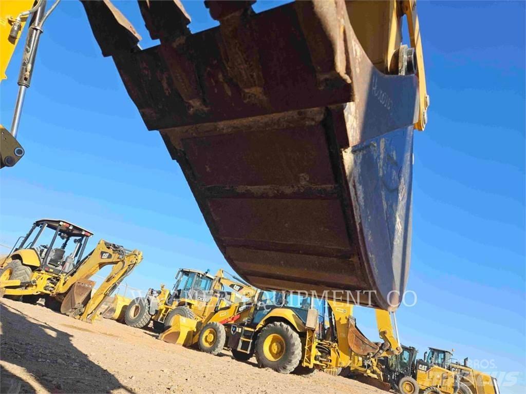 CAT 420F2ST Retroescavadeiras