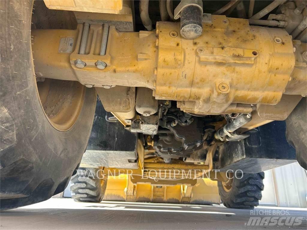 CAT 420F2ST Retroescavadeiras