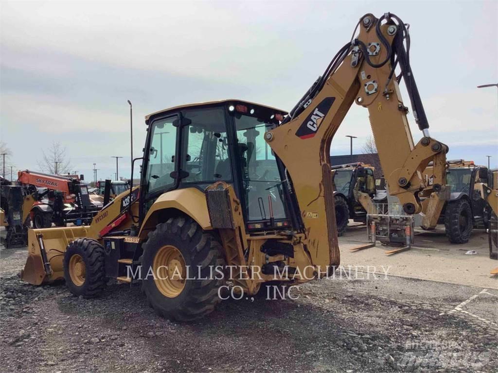 CAT 420F2ST Retroescavadeiras