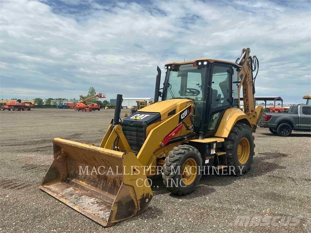 CAT 420F2ST Retroescavadeiras