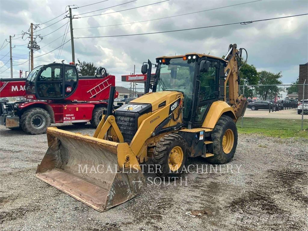 CAT 420F2ST Retroescavadeiras