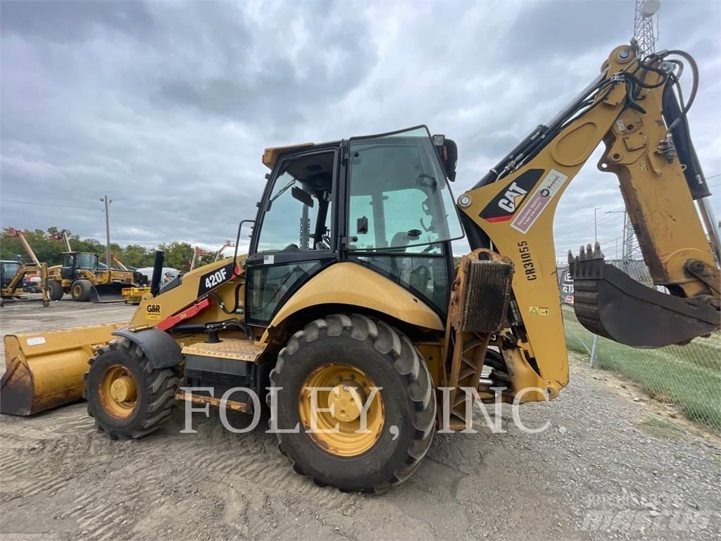 CAT 420FST Retroescavadeiras