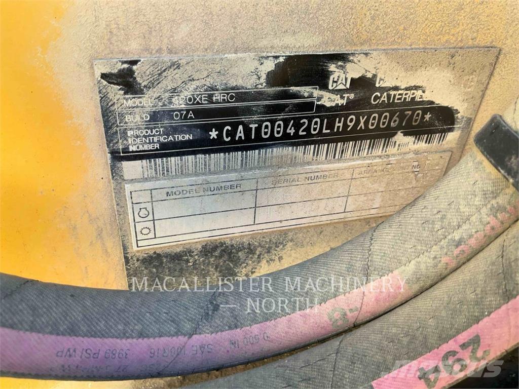 CAT 420XE APRQ Retroescavadeiras