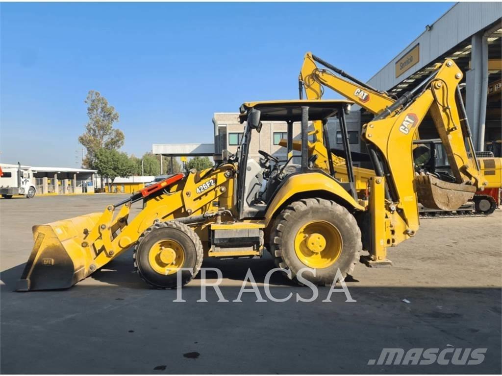 CAT 426 F 2 Retroescavadeiras