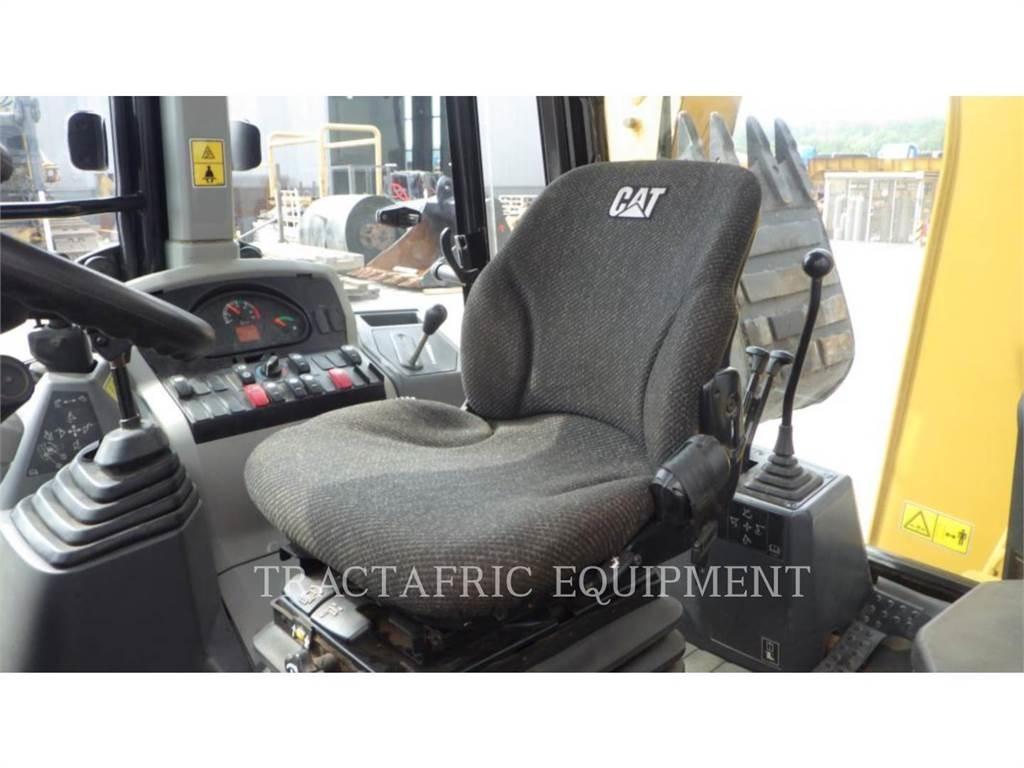 CAT 426F2LRC Retroescavadeiras
