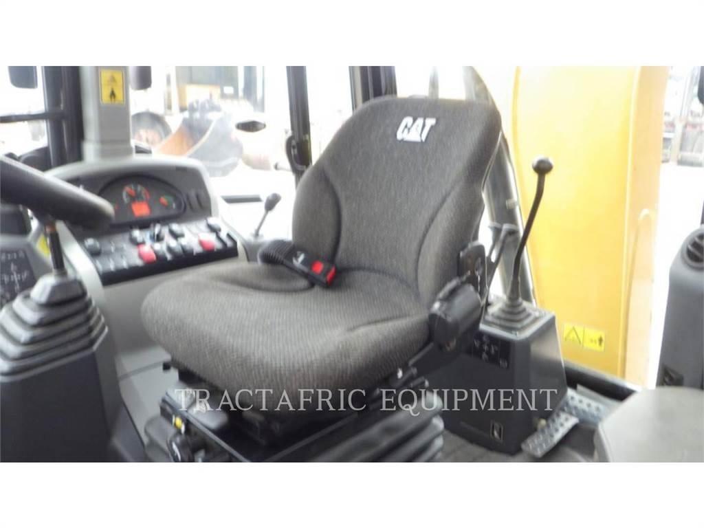 CAT 426F2LRC Retroescavadeiras