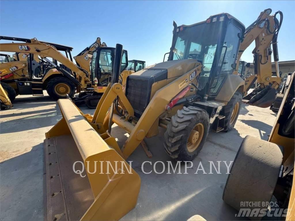 CAT 430 Retroescavadeiras