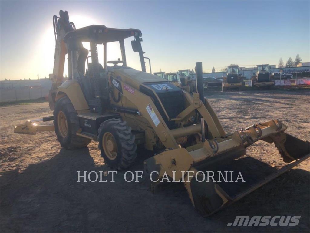 CAT 430 Retroescavadeiras