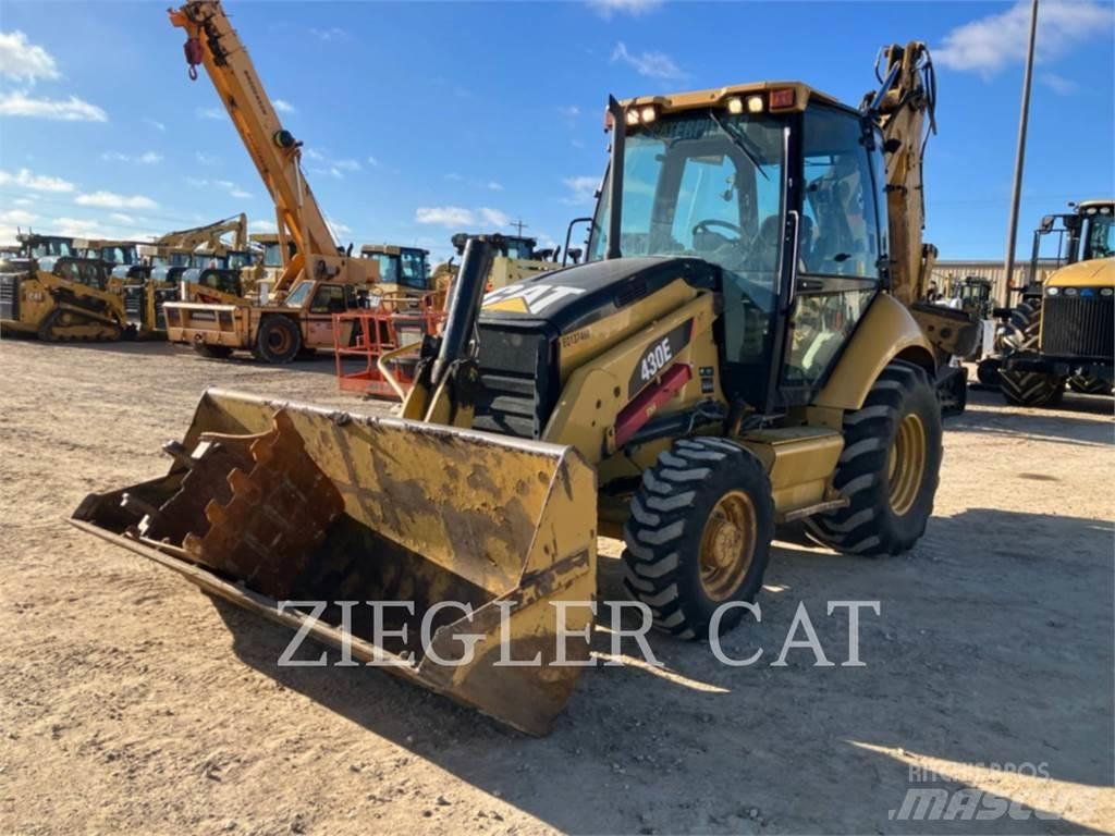 CAT 430E Retroescavadeiras