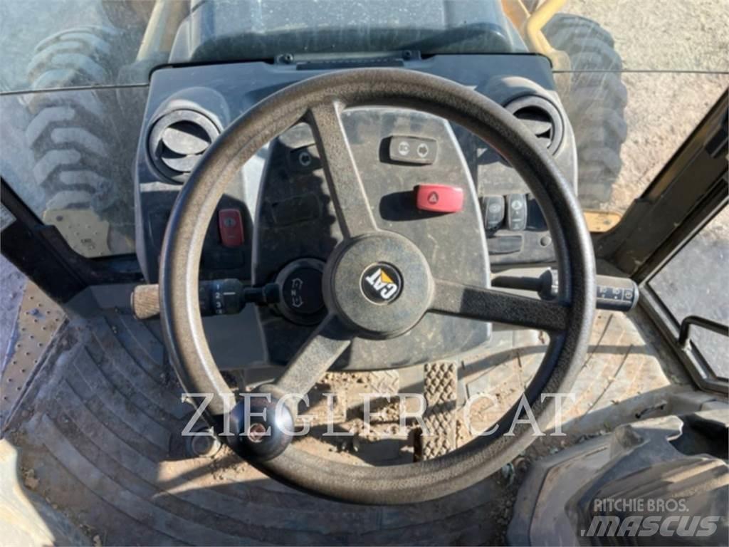 CAT 430E Retroescavadeiras