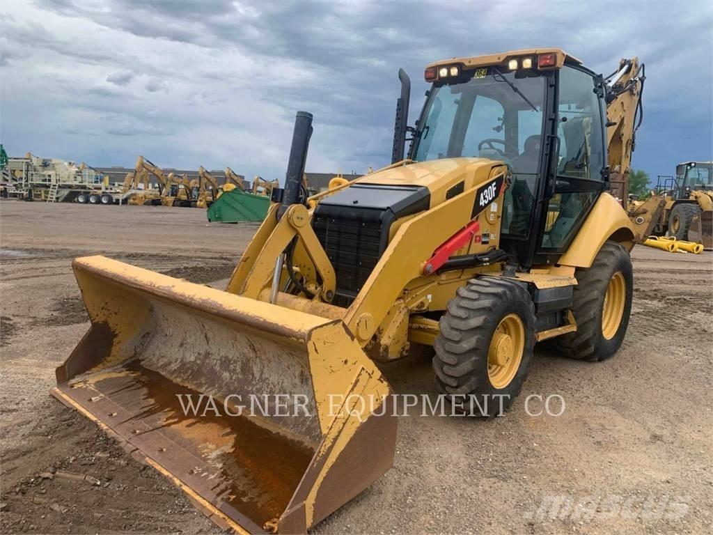 CAT 430F 4WD Retroescavadeiras