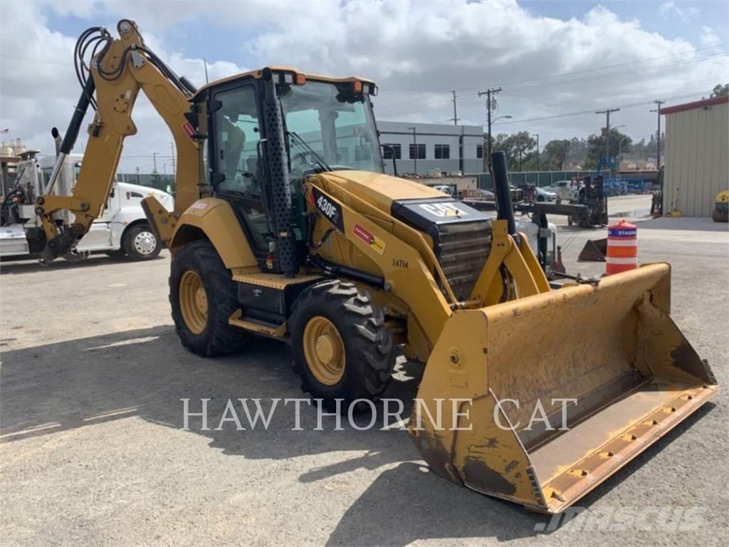 CAT 430F2 Retroescavadeiras