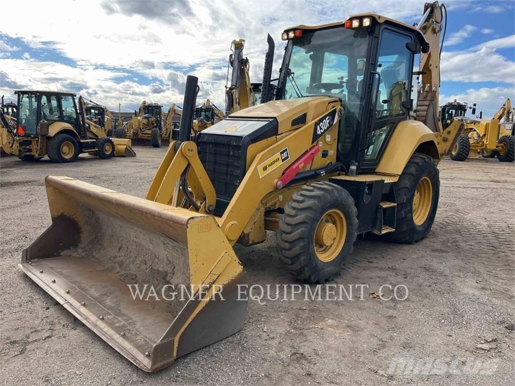 CAT 430F2 4WD Retroescavadeiras