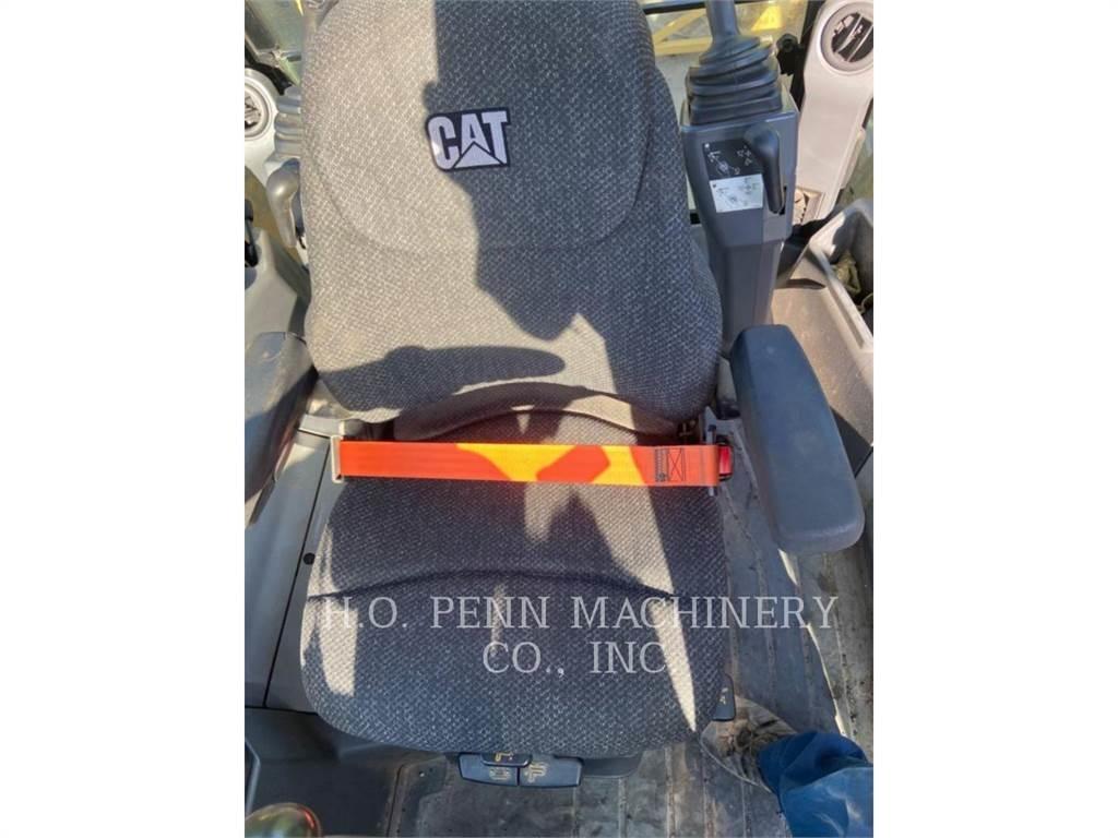 CAT 430F2ST Retroescavadeiras