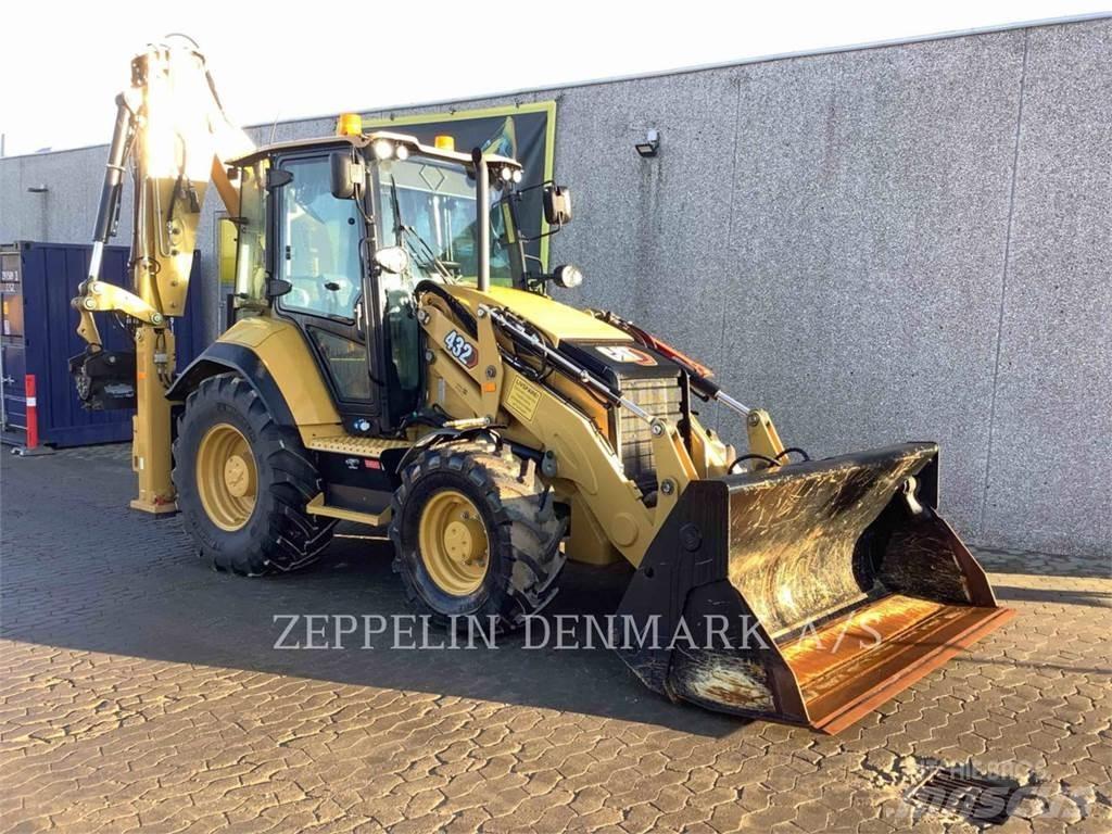 CAT 432 Retroescavadeiras