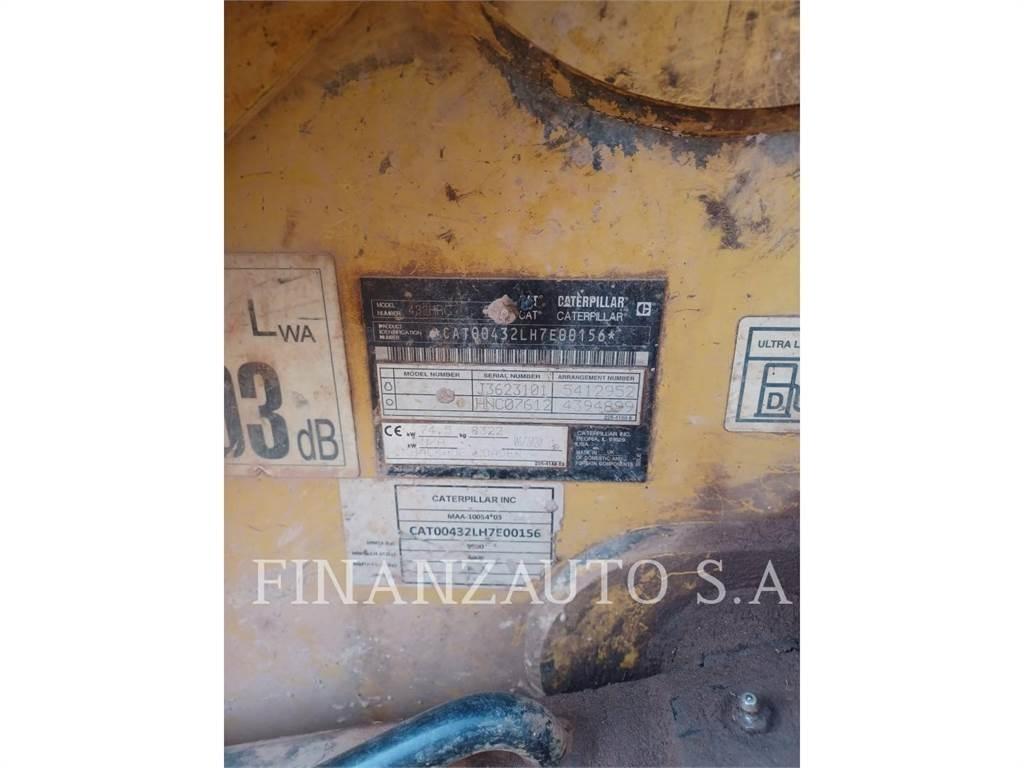 CAT 432F Retroescavadeiras
