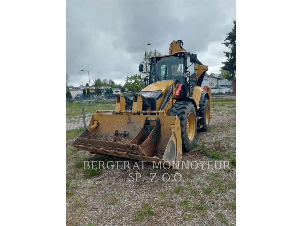 CAT 444 Retroescavadeiras