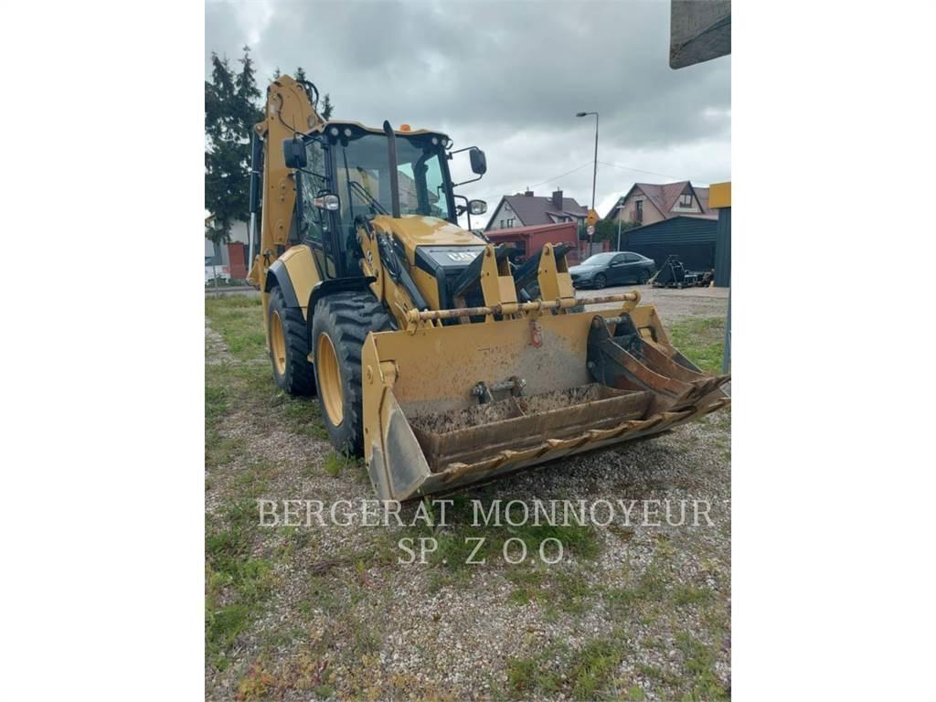 CAT 444 Retroescavadeiras
