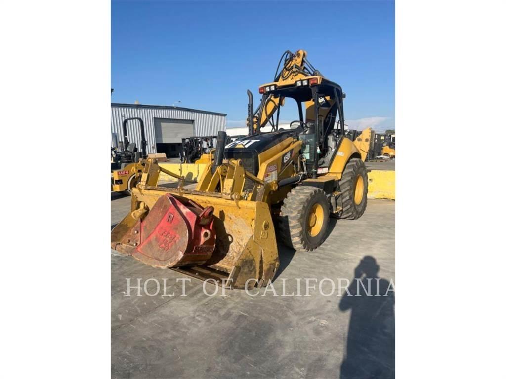 CAT 450 Retroescavadeiras