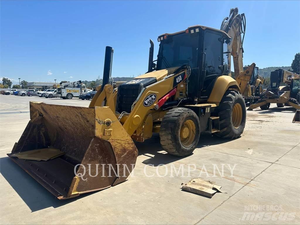 CAT 450 Retroescavadeiras