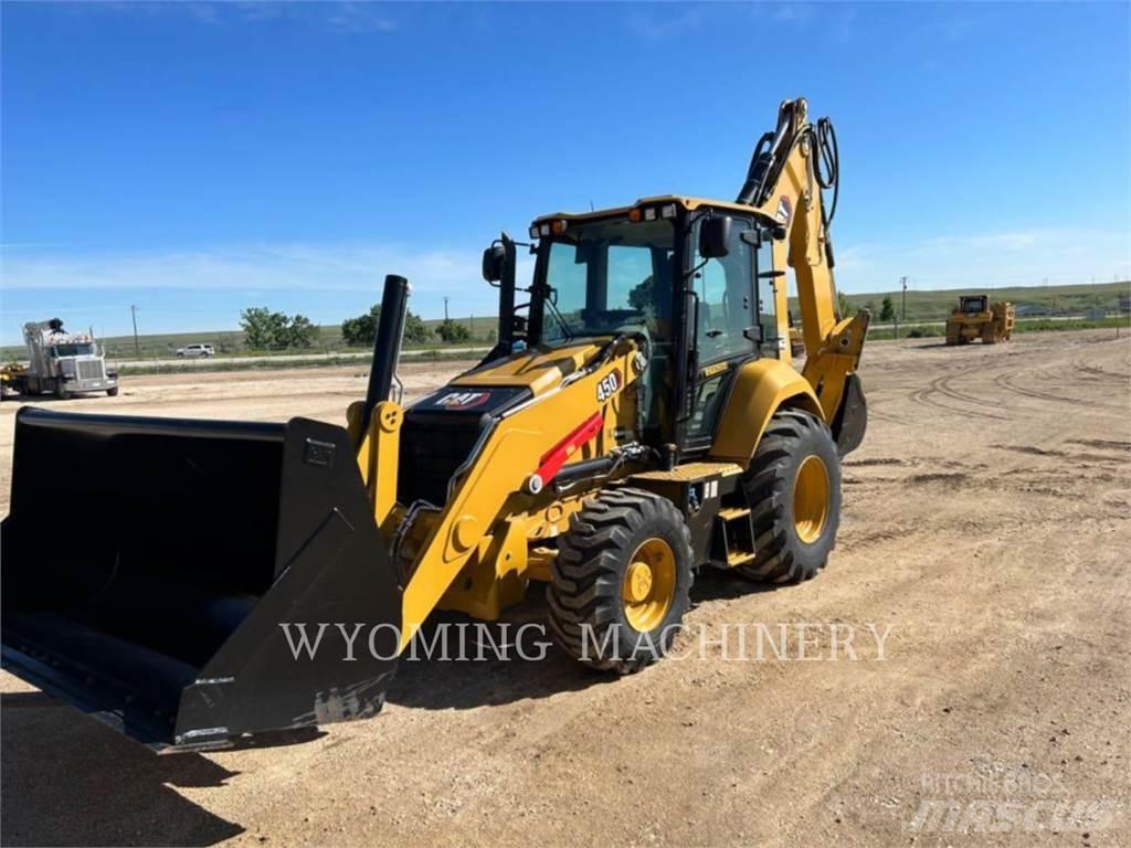 CAT 450 Retroescavadeiras