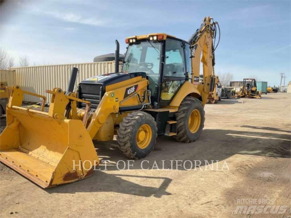 CAT 450F Retroescavadeiras
