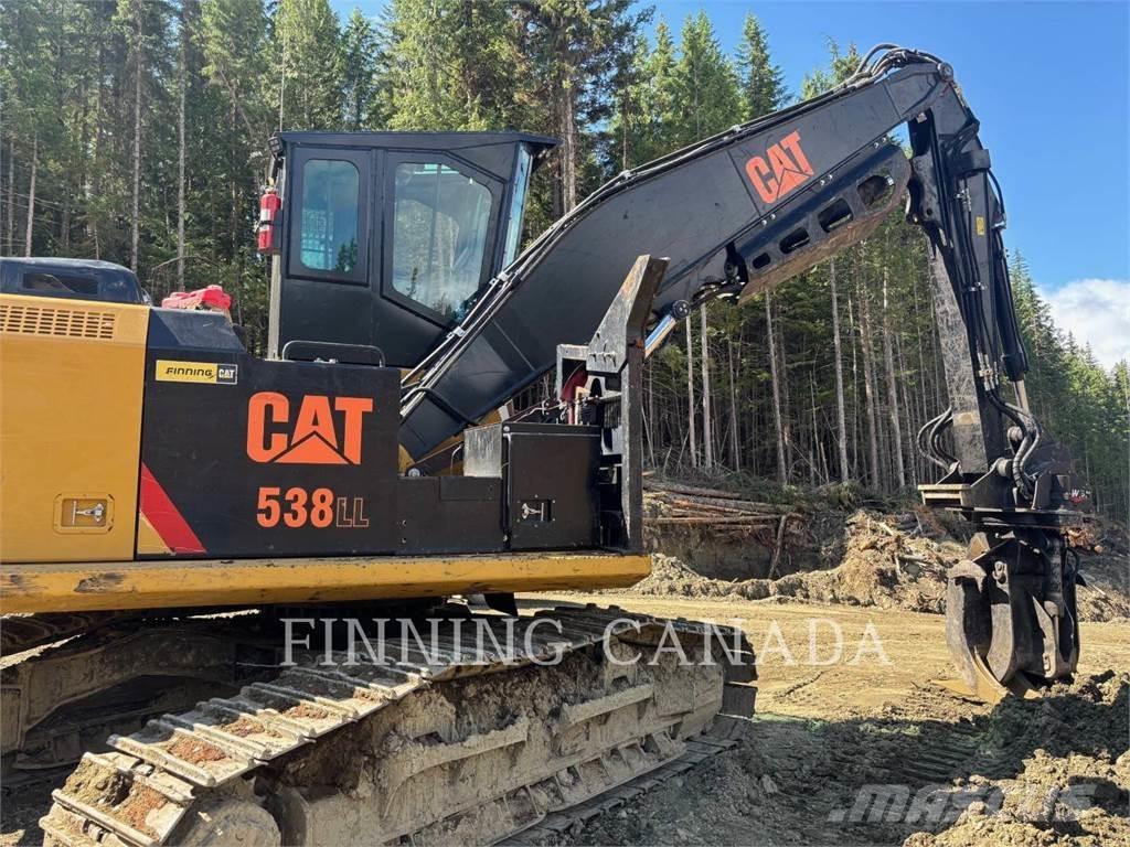 CAT 538 FM Ceifeiras debulhadoras