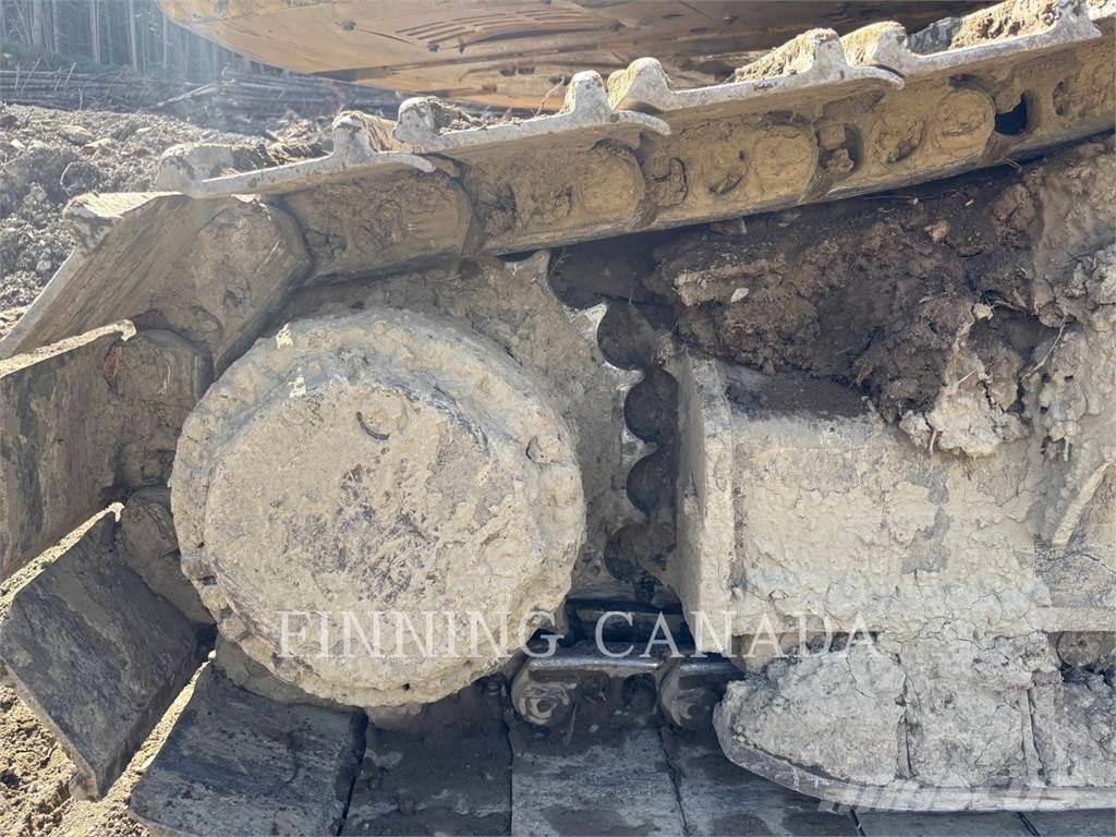 CAT 538 FM Ceifeiras debulhadoras