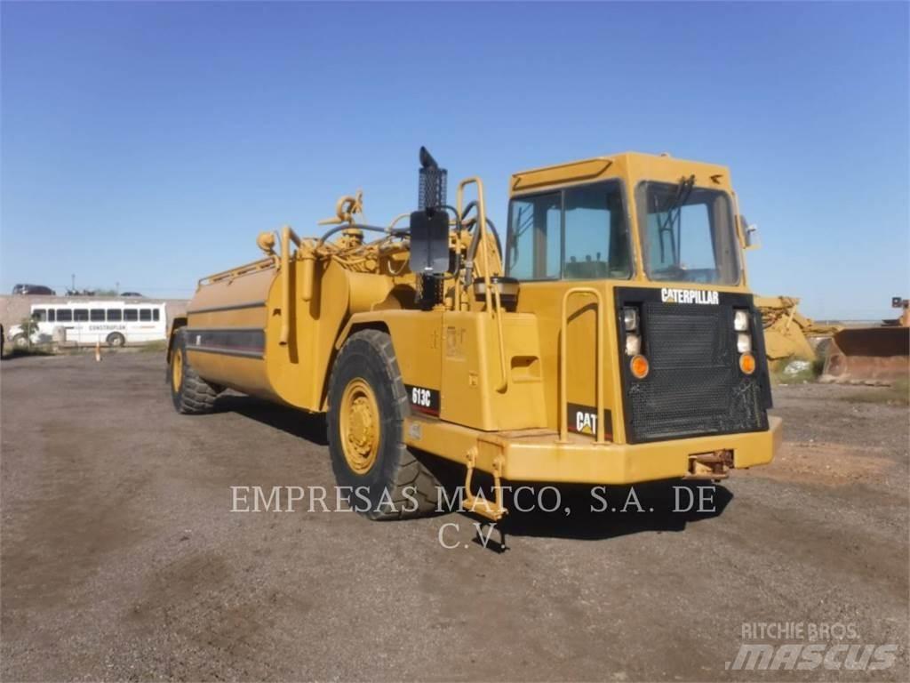 CAT 613C Auto-tanques