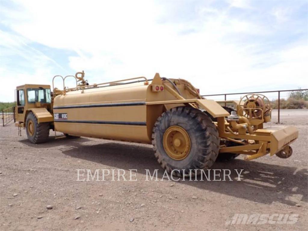 CAT 613C WW Auto-tanques