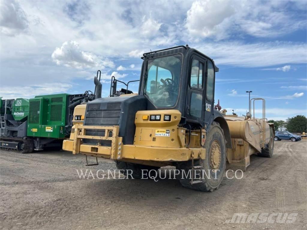 CAT 621K WW Auto-tanques