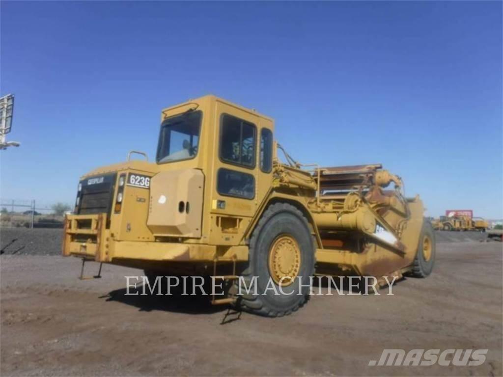 CAT 623G Raspadores