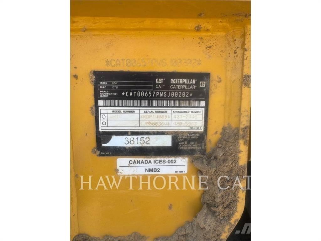 CAT 657 Raspadores