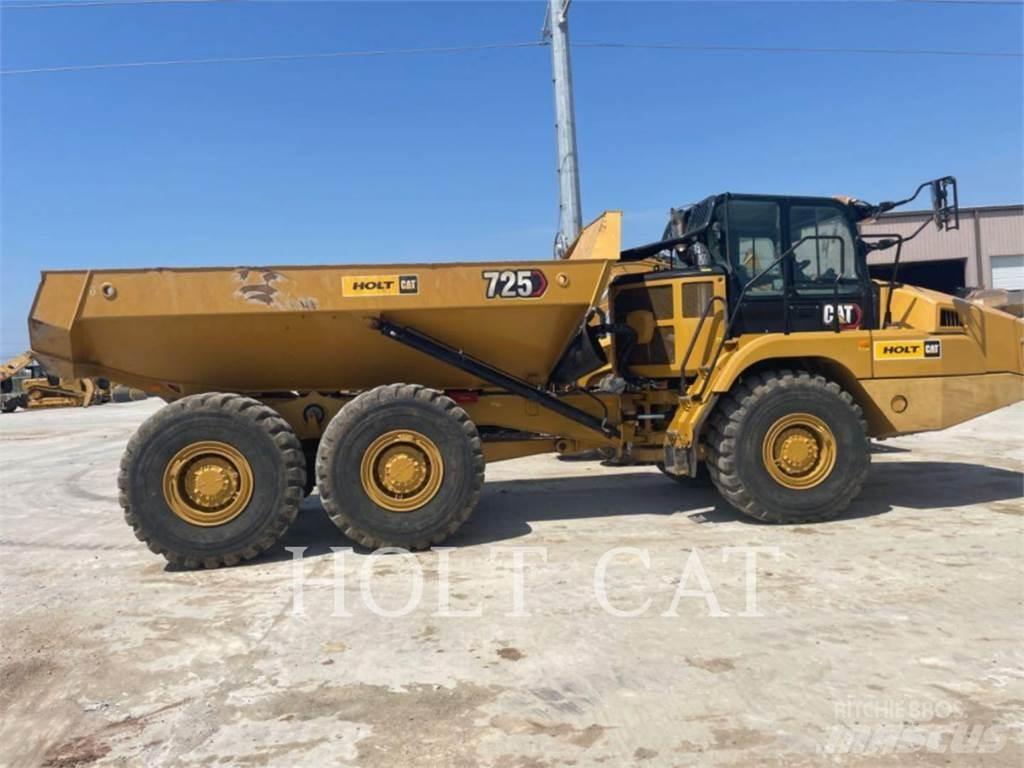 CAT 725 Caminhões articulados