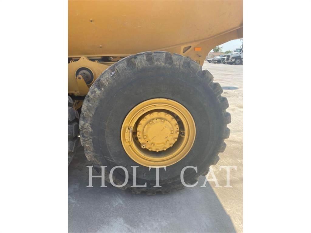 CAT 725 Caminhões articulados