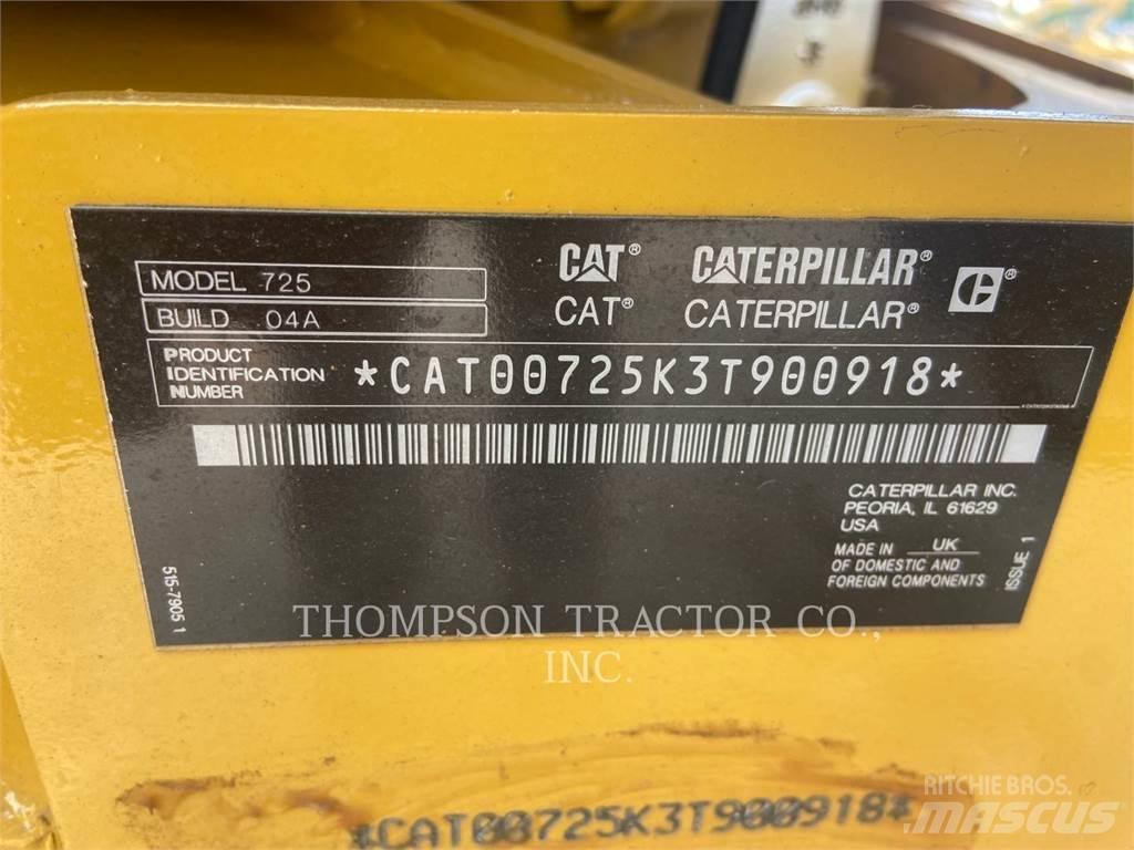 CAT 725 Caminhões articulados
