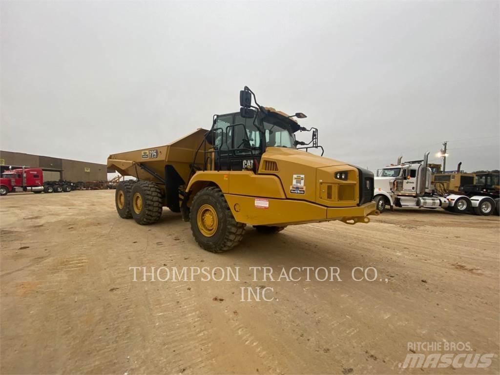 CAT 725 Caminhões articulados