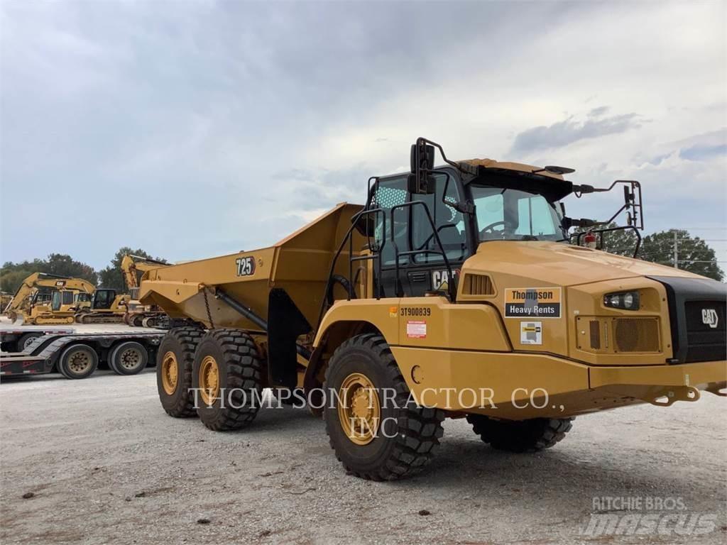 CAT 725 Caminhões articulados