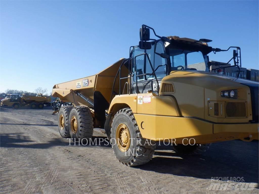 CAT 725 Caminhões articulados