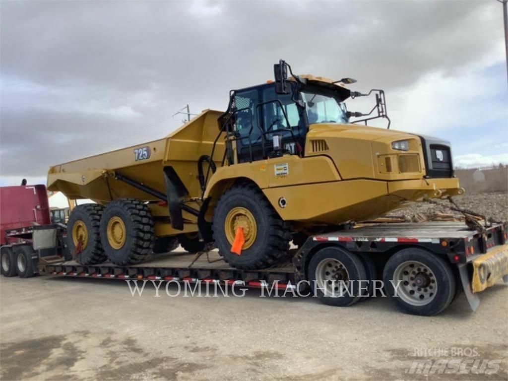 CAT 725 Caminhões articulados