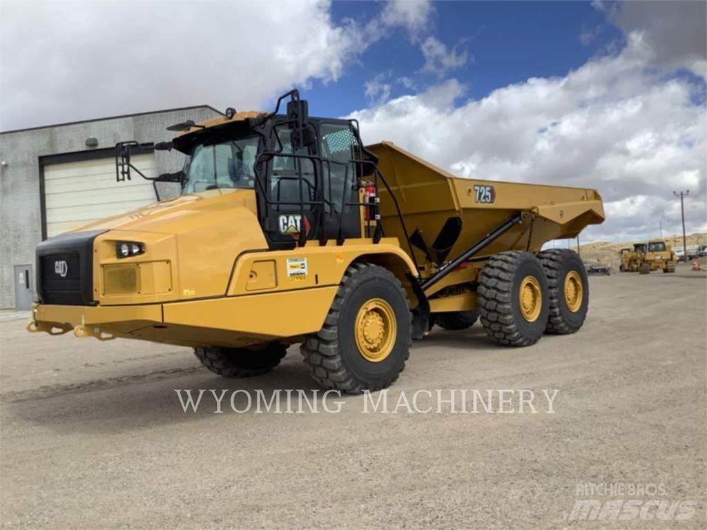 CAT 725 Caminhões articulados