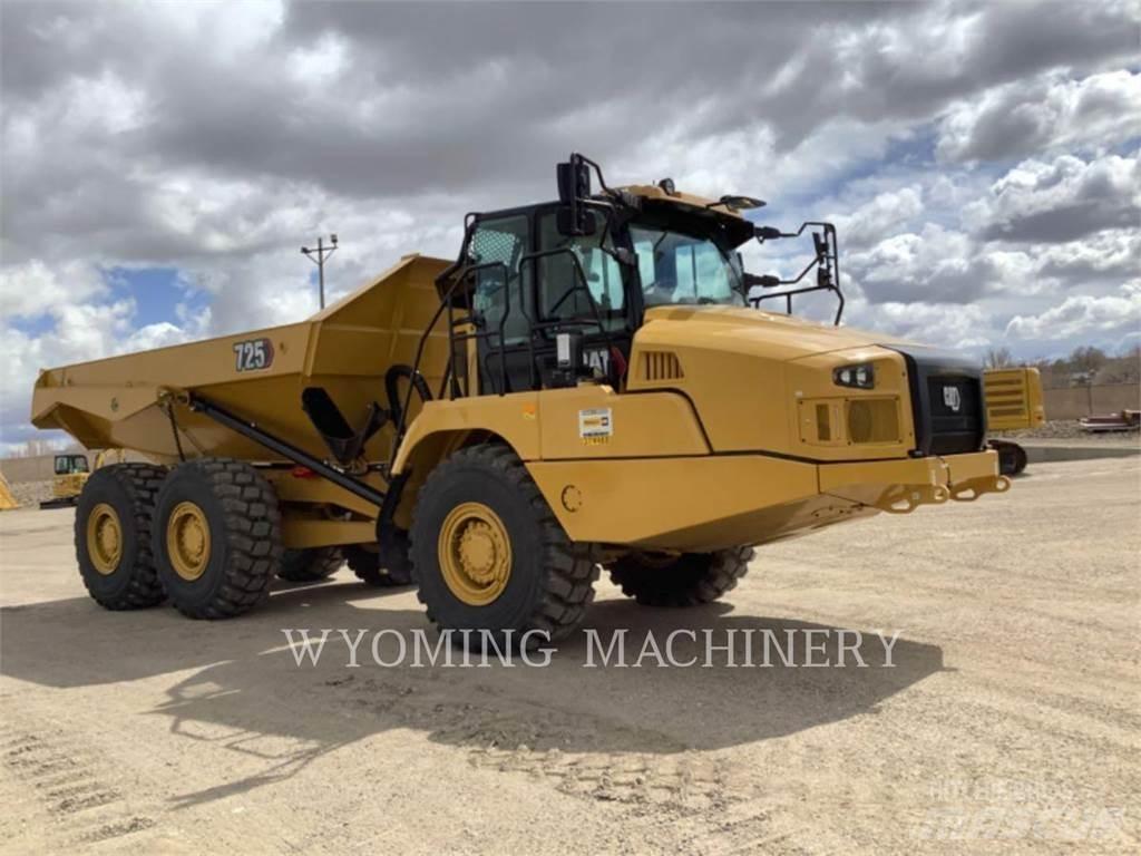 CAT 725 Caminhões articulados