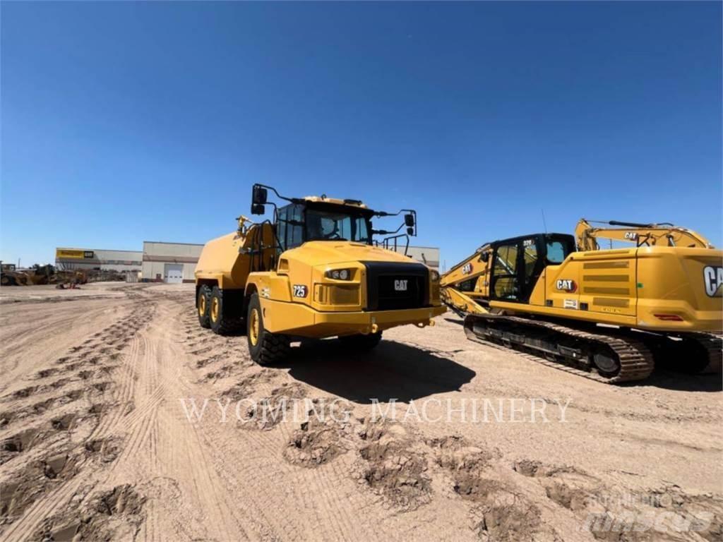 CAT 725 Caminhões articulados