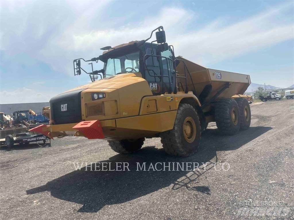 CAT 725 Caminhões articulados