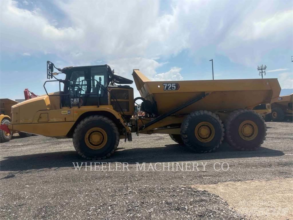 CAT 725 Caminhões articulados
