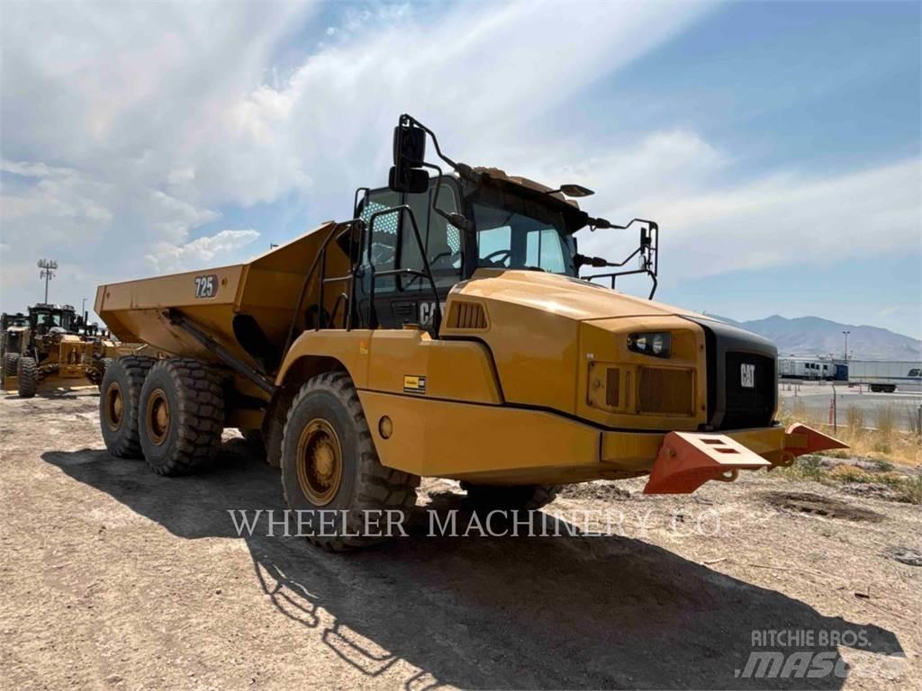 CAT 725 Caminhões articulados