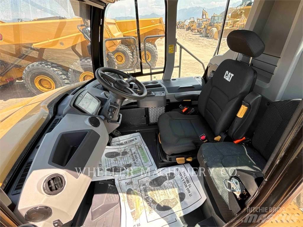 CAT 725 Caminhões articulados