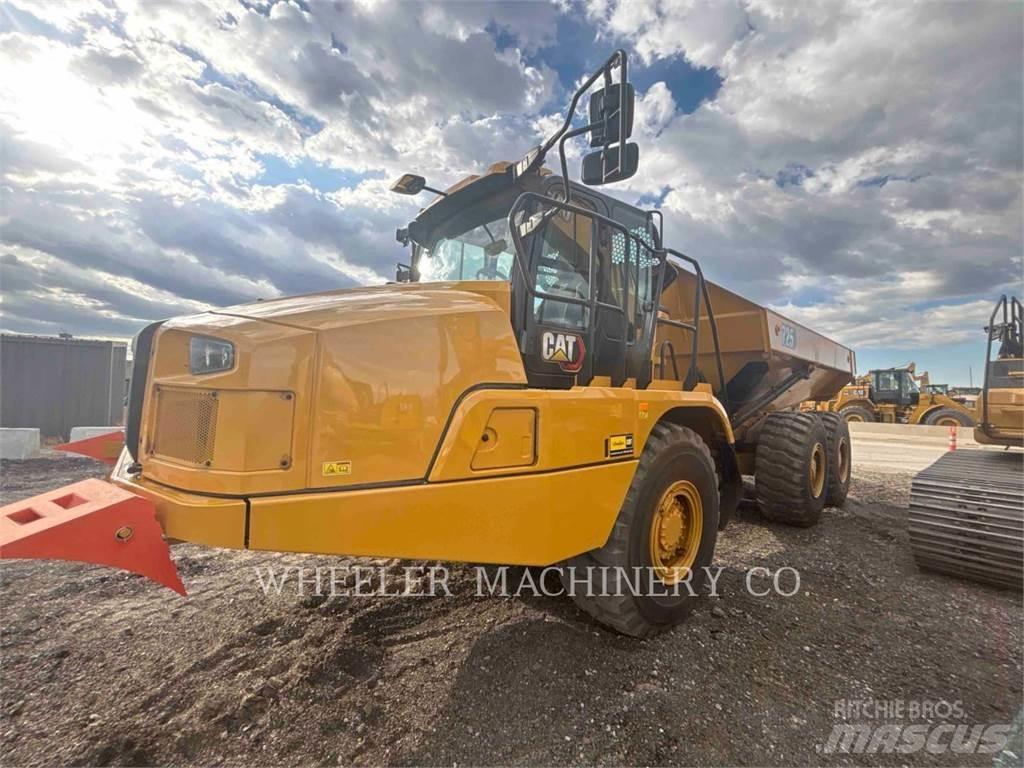CAT 725 Caminhões articulados