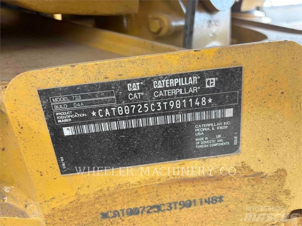 CAT 725 Caminhões articulados