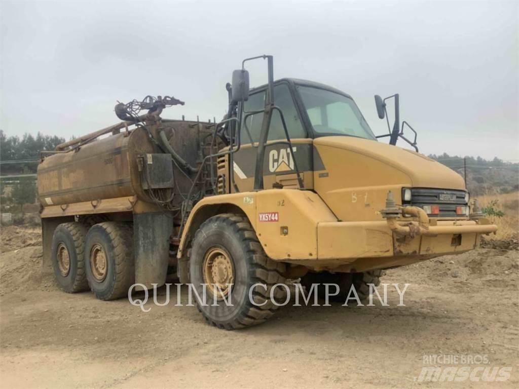 CAT 725 Caminhões articulados